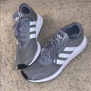 Adidas Swift Run X